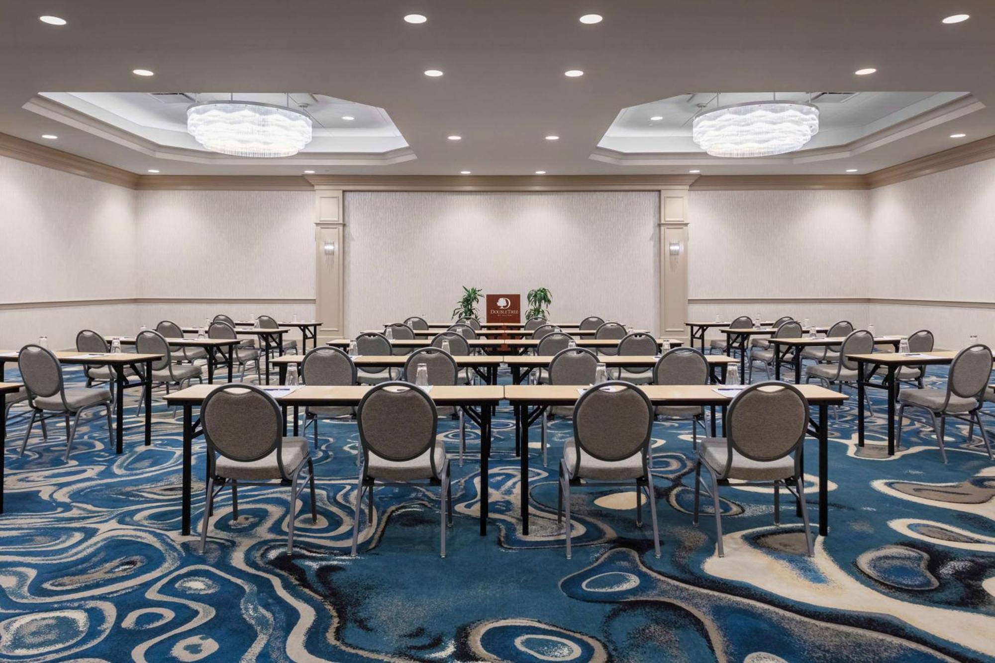 Doubletree By Hilton Hotel Burlington Vermont Екстериор снимка