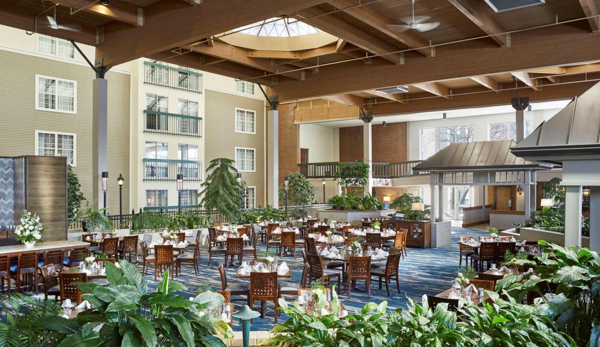 Doubletree By Hilton Hotel Burlington Vermont Екстериор снимка