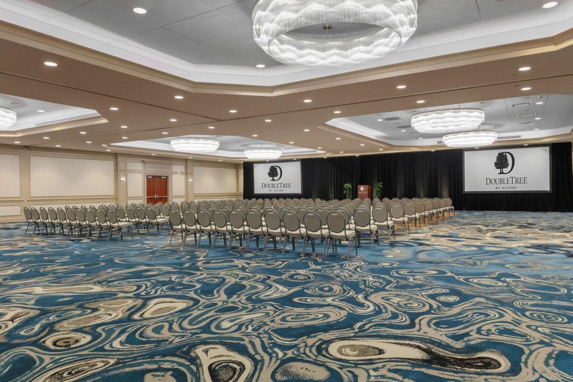 Doubletree By Hilton Hotel Burlington Vermont Екстериор снимка