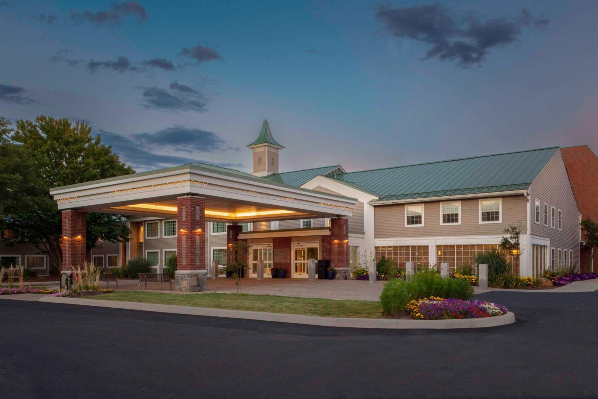 Doubletree By Hilton Hotel Burlington Vermont Екстериор снимка