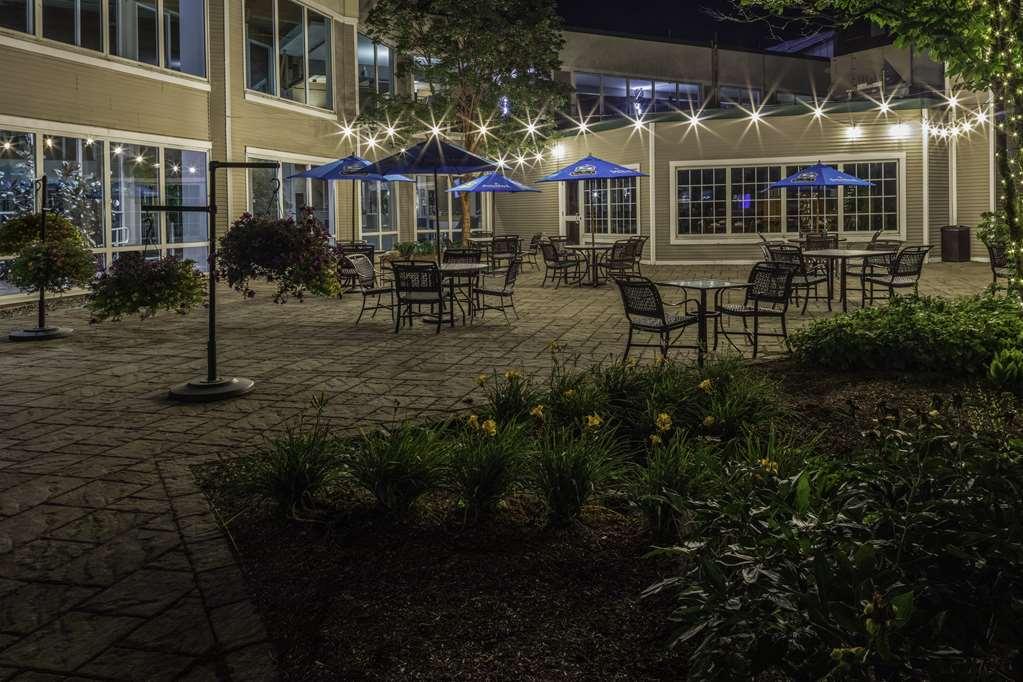 Doubletree By Hilton Hotel Burlington Vermont Екстериор снимка