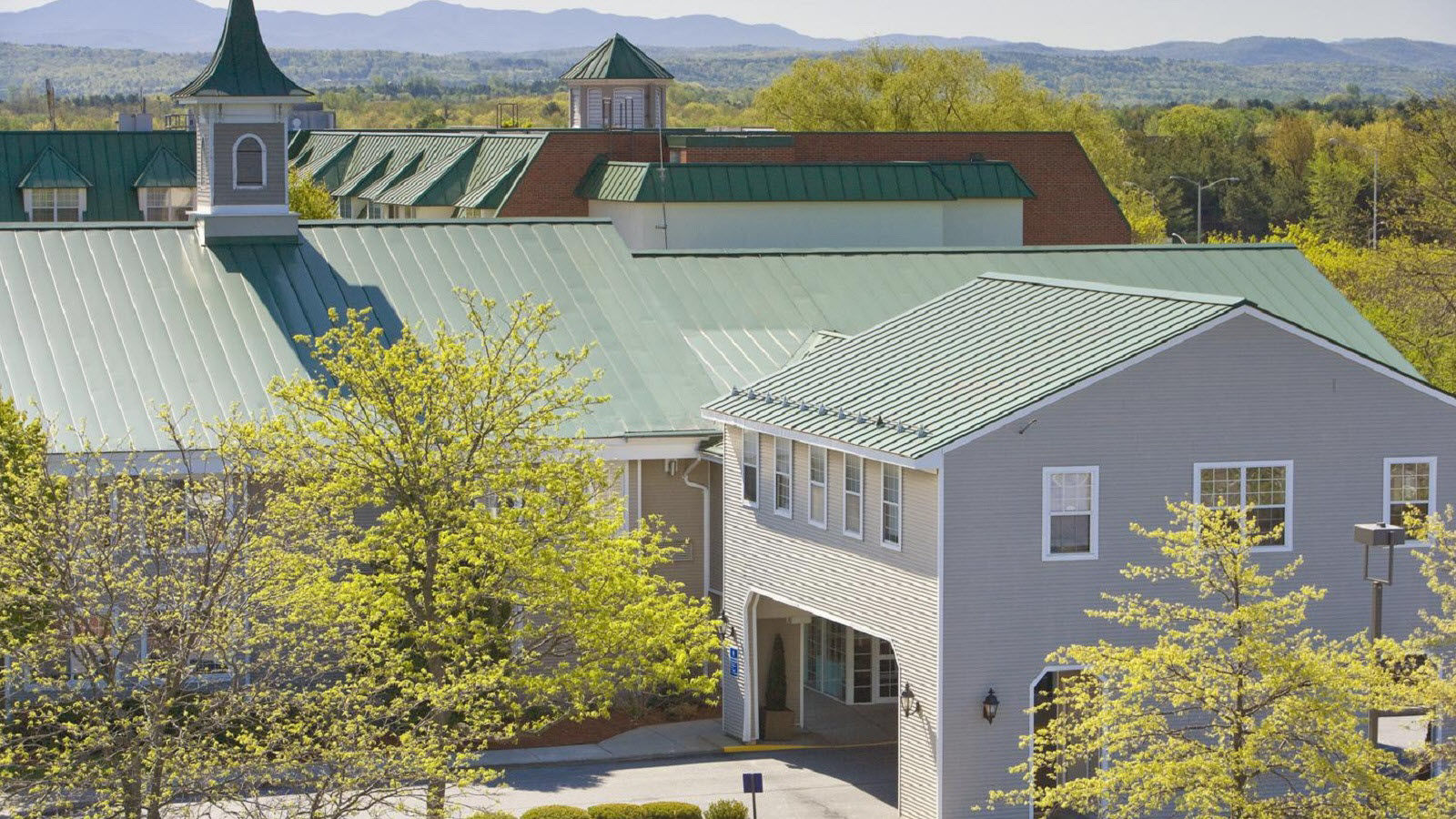 Doubletree By Hilton Hotel Burlington Vermont Екстериор снимка